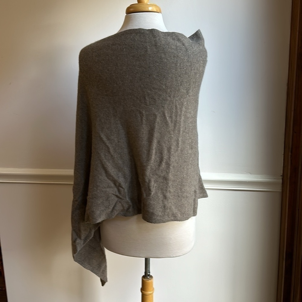 27 Miles Malibu Cashmere Poncho Wrap Light Brown One Size Suede Lacing EUC - Picture 5 of 7